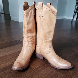 Frye Billy Pull On Tan/ Light Brown Cowboy Boots